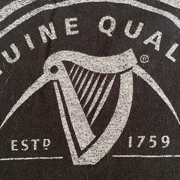 Blank T Guinness Original men’s 2XL black short sleeve t shirt. - Picture 2 of 9